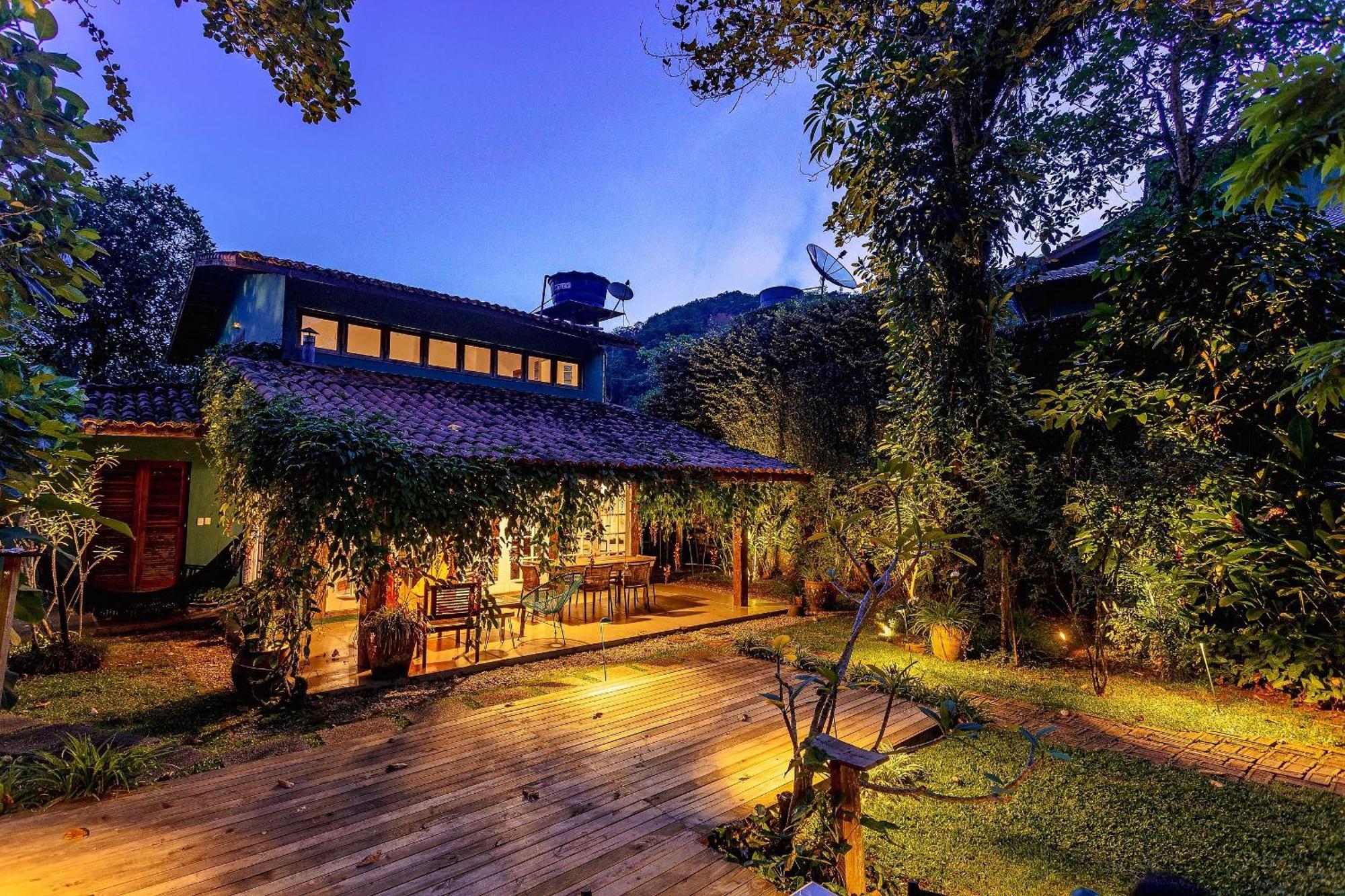Casa Dos Passaros Na Areia A 20M Da Praia Da Baleia Com 3 Suites E 1 Dorm, Com Ar Condicionado, Wifi, Smart Tv, Cozinha Completa E Churrasqueira 상세바스티앙 외부 사진